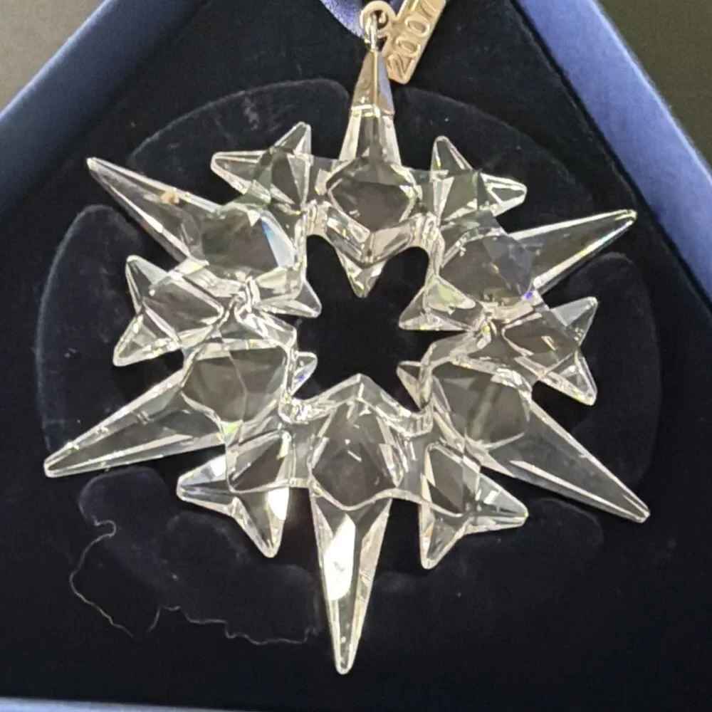 SWAROVSKI 2007 Holiday Ornament Crystal Snowflake Limited Edition Christmas
